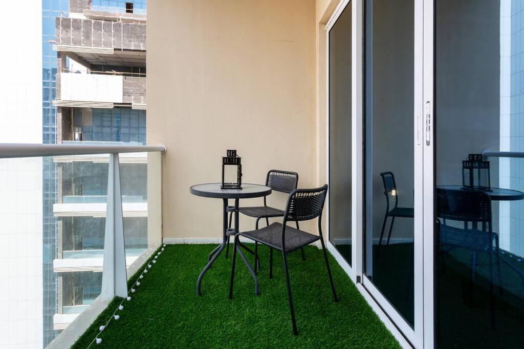 Lake View Jlt - Lovely Apartment In ดูไบ ภายนอก รูปภาพ